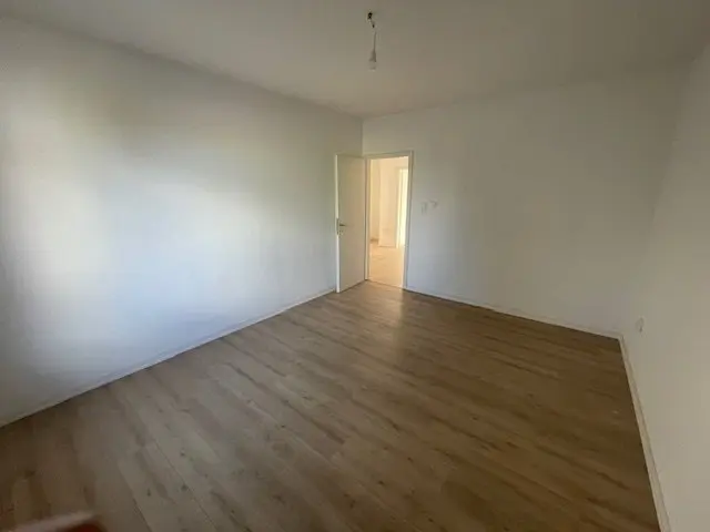 3 Zimmer Wohnung mit 77 m² in Wuppertal – Bild 4