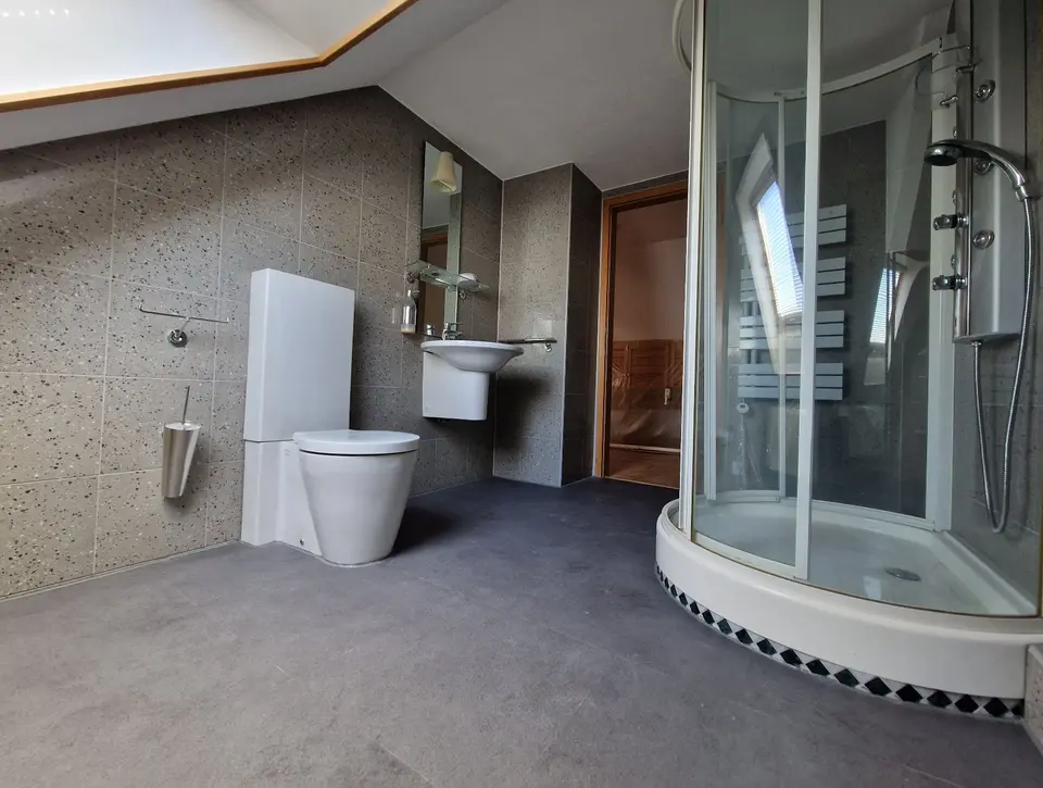 8 Zimmer Haus mit 192 m² in Chemnitz – Bild 10