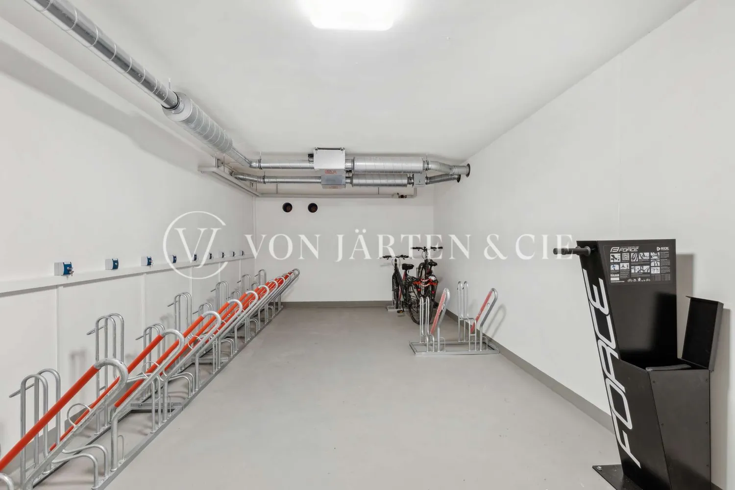 2 Zimmer Wohnung mit 70 m² in Hamburg – Bild 8