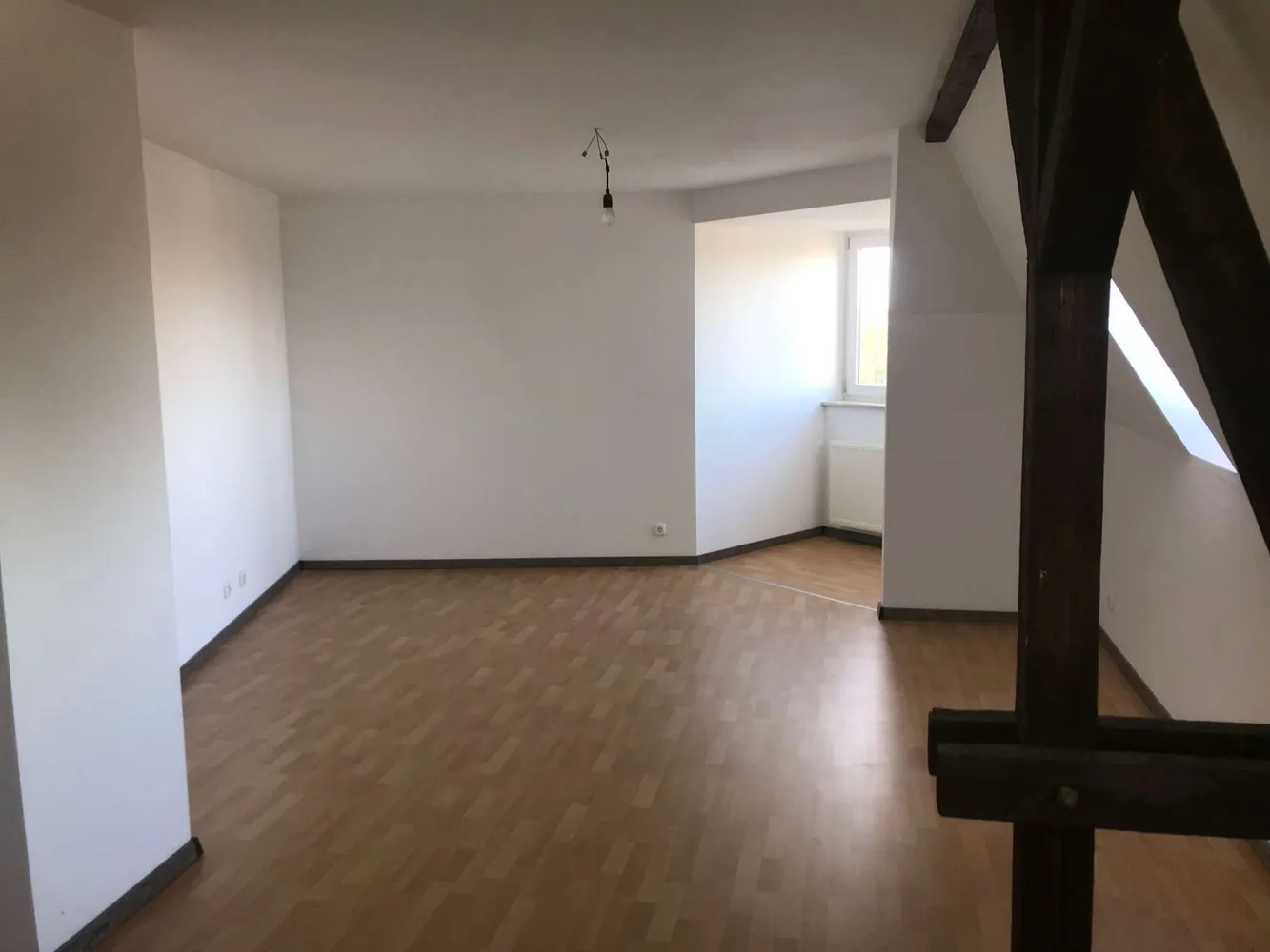 4 Zimmer Wohnung mit 94 m² in Halle (Saale) – Bild 8