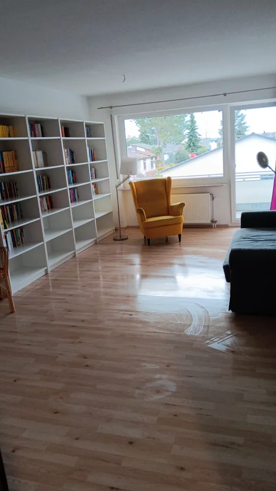 3 Zimmer Wohnung mit 740 m² in Erlangen – Bild 1