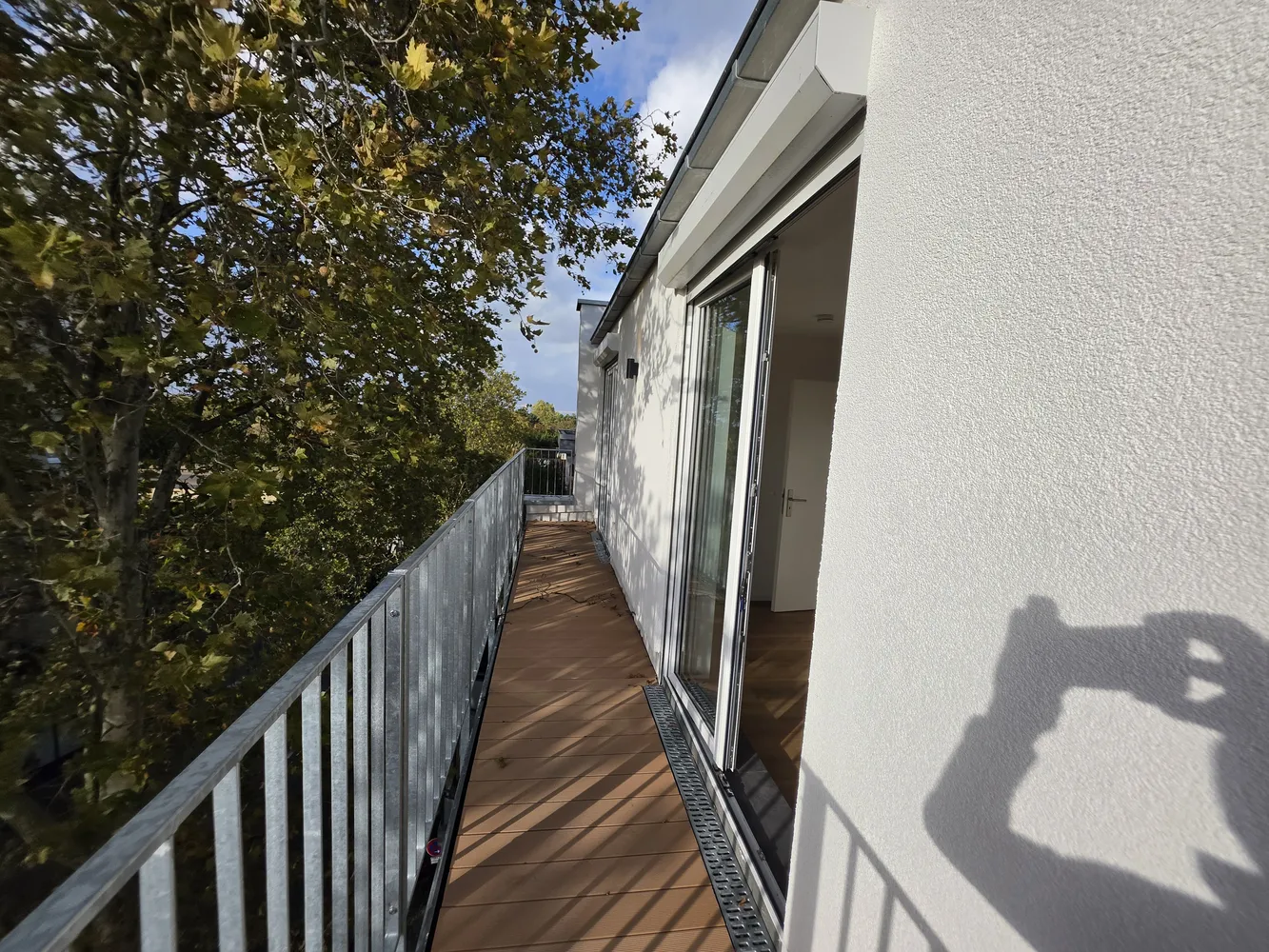 4 Zimmer Wohnung mit 100 m² in Düsseldorf – Bild 1