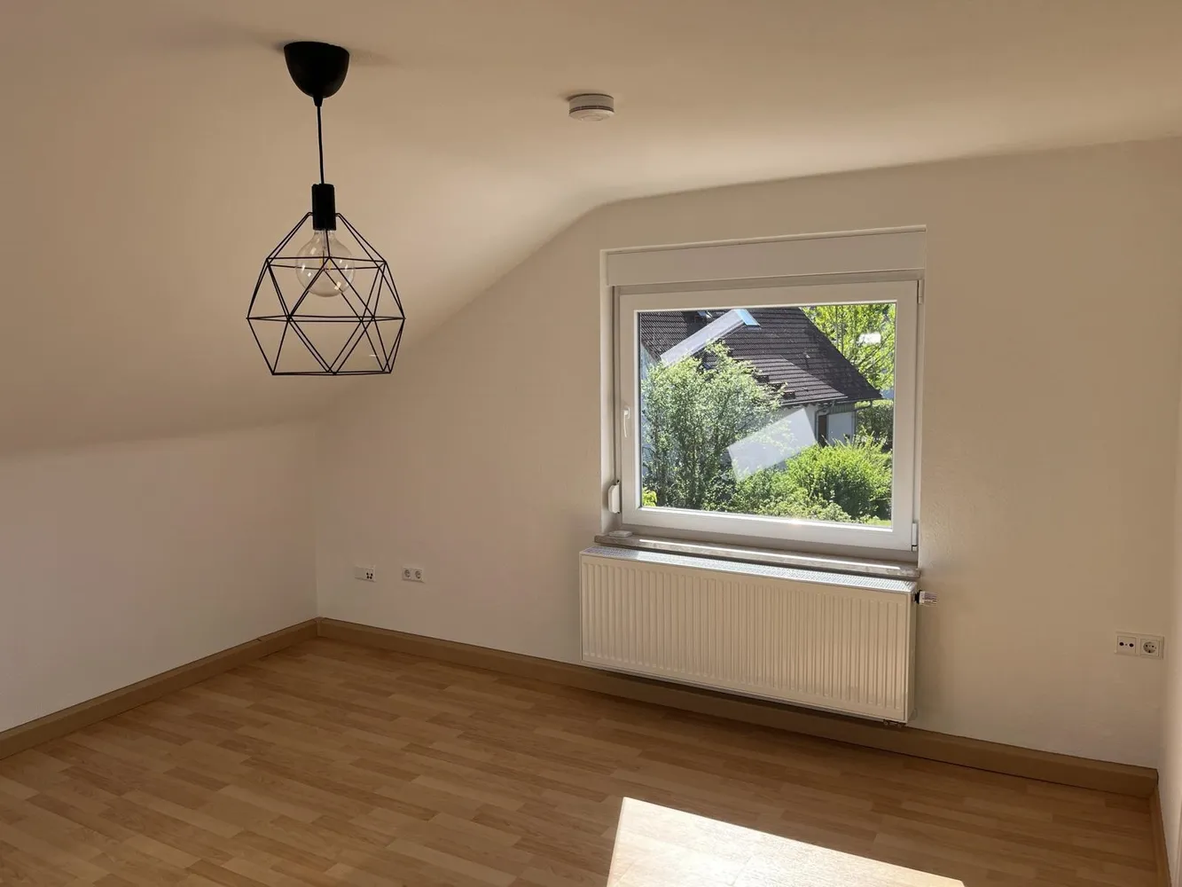 2 Zimmer Wohnung mit 45 m² in Karlsruhe – Bild 2