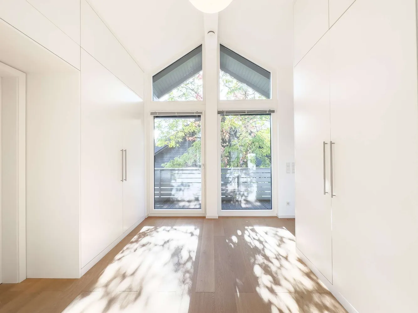 6 Zimmer Haus mit 204 m² in München – Bild 7
