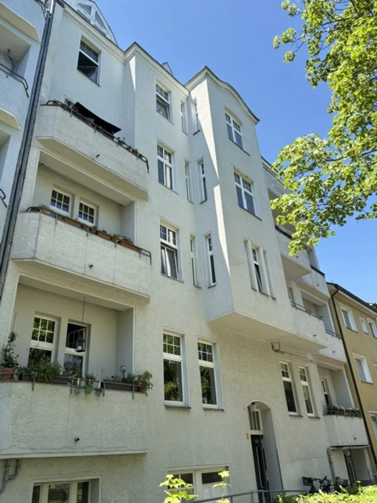2 Zimmer Wohnung mit 56 m² in Berlin – Bild 1