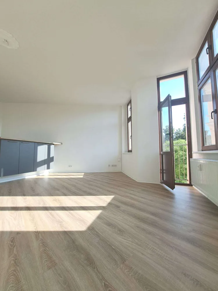 2 room apartment with 65 m² in Magdeburg – Photo 1