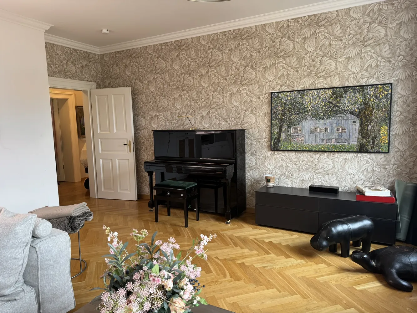 5 Zimmer Wohnung mit 193 m² in München – Bild 4