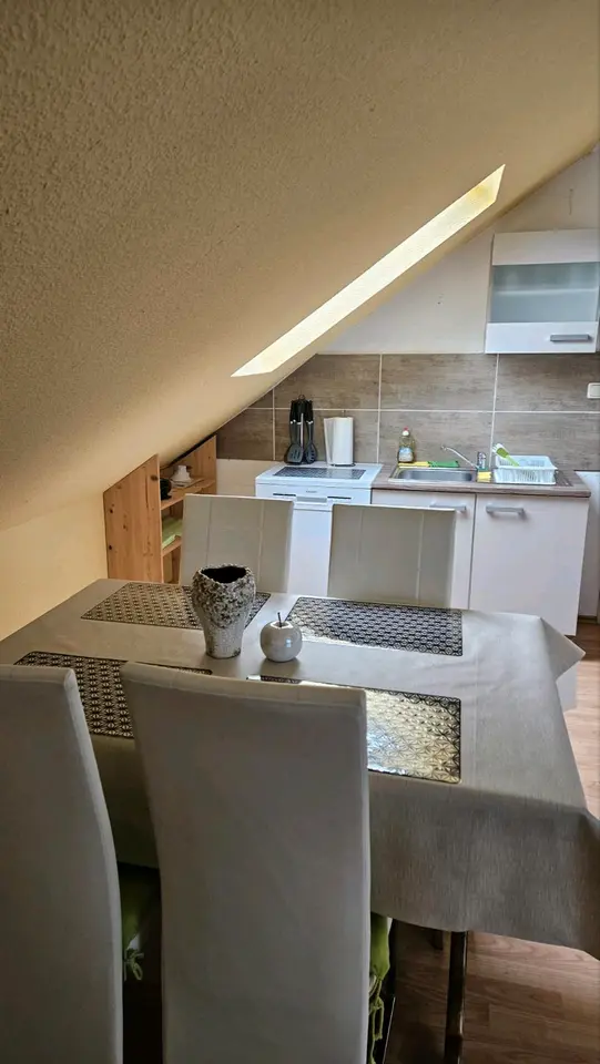 2 Zimmer Wohnung mit 80 m² in Wilhelmshaven – Bild 5
