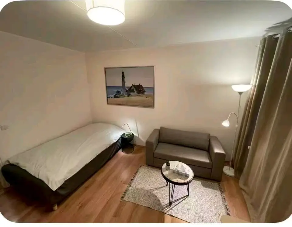 6 Zimmer Haus mit 320 m² in Berlin – Bild 2