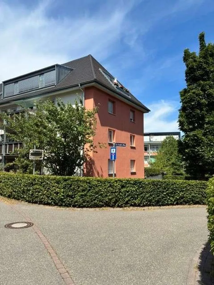 4 Zimmer Wohnung mit 125 m² in Baden-Baden – Bild 1