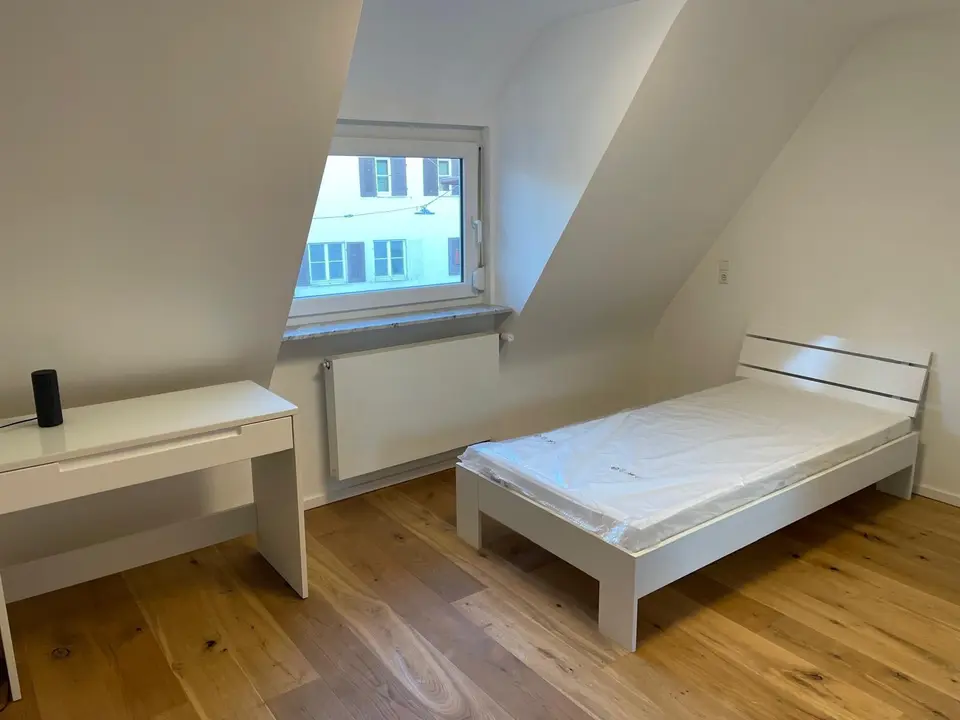 Shared room with 75 m² in Stuttgart – Photo 1
