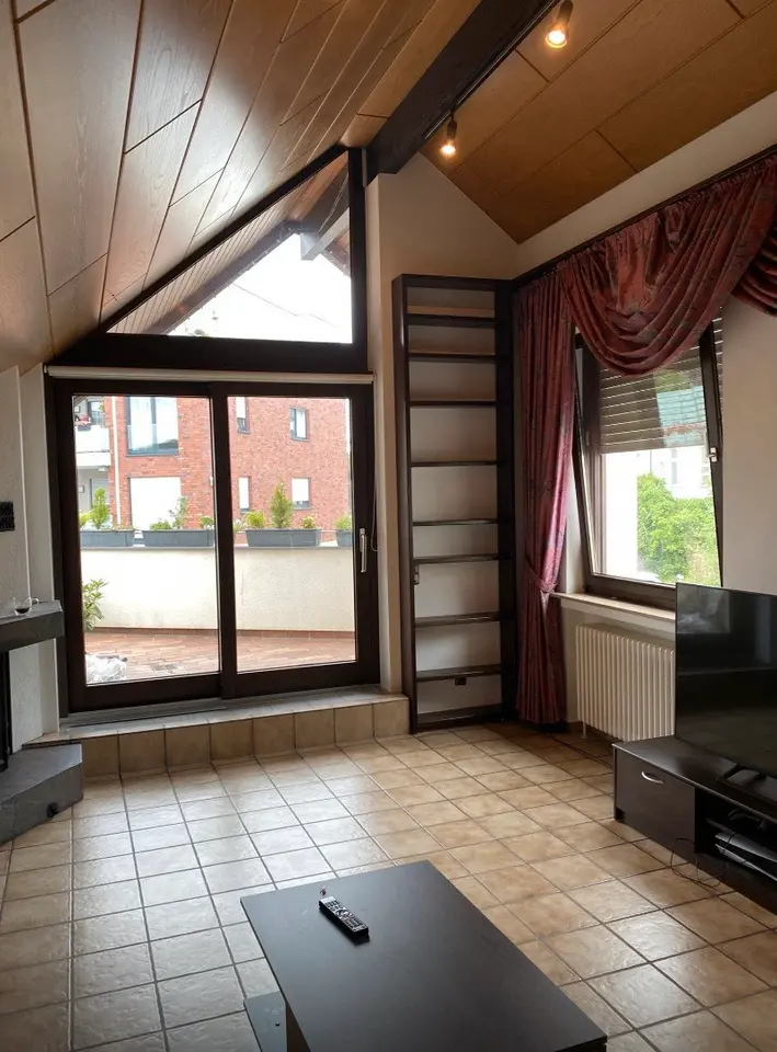 6 Zimmer Wohnung mit 150 m² in Kempen – Bild 1