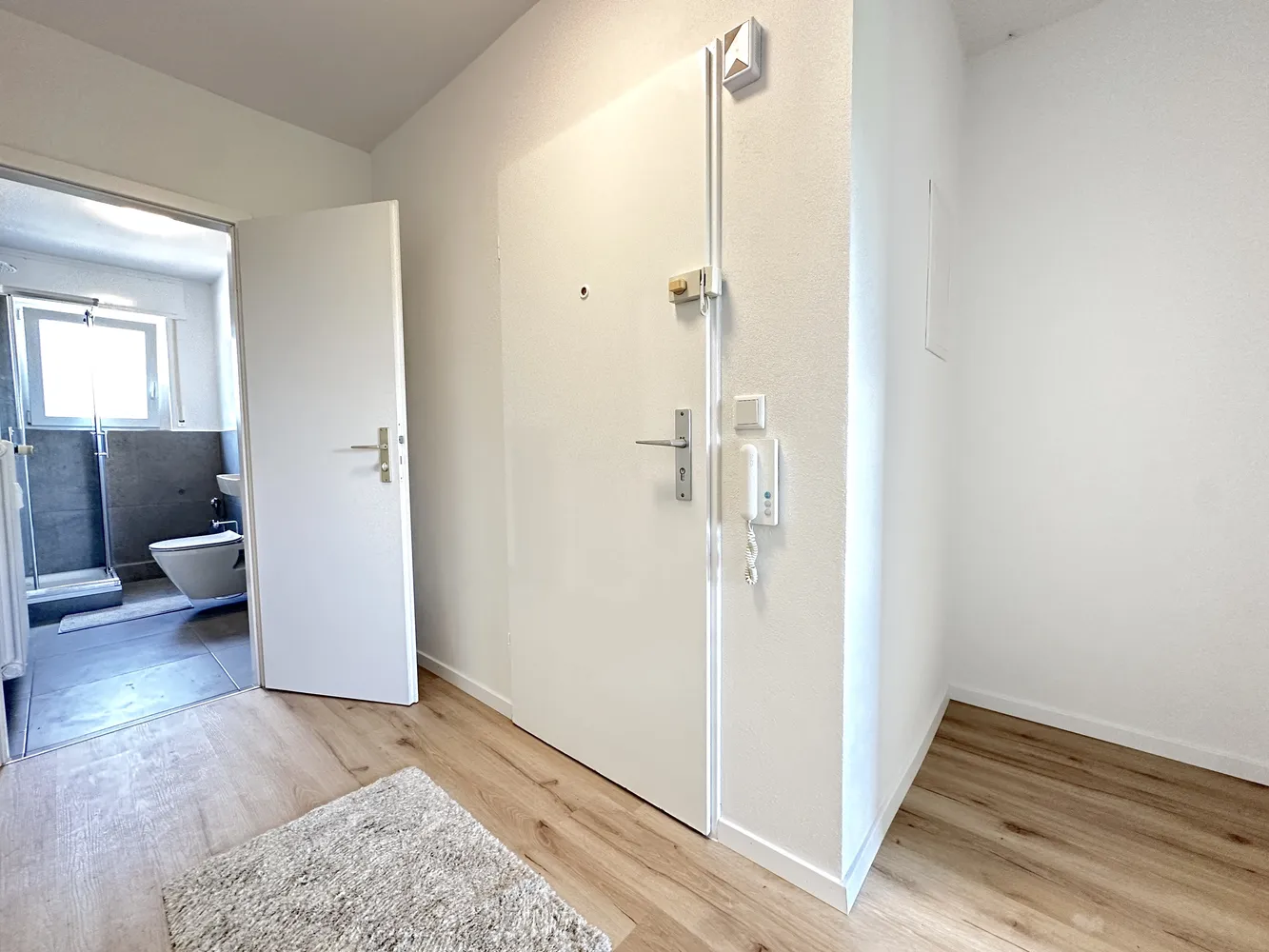 1 Zimmer Wohnung mit 10 m² in Frankfurt am Main – Bild 4