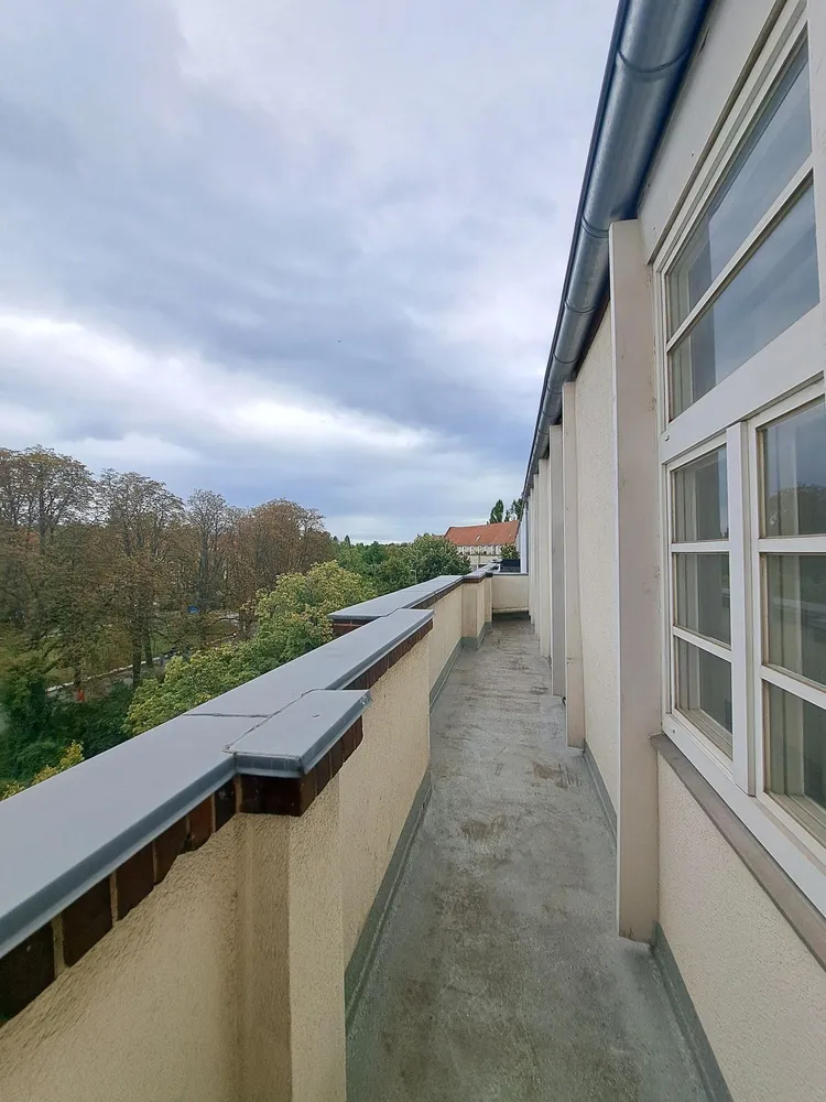 4 Zimmer Wohnung mit 120 m² in Berlin – Bild 8