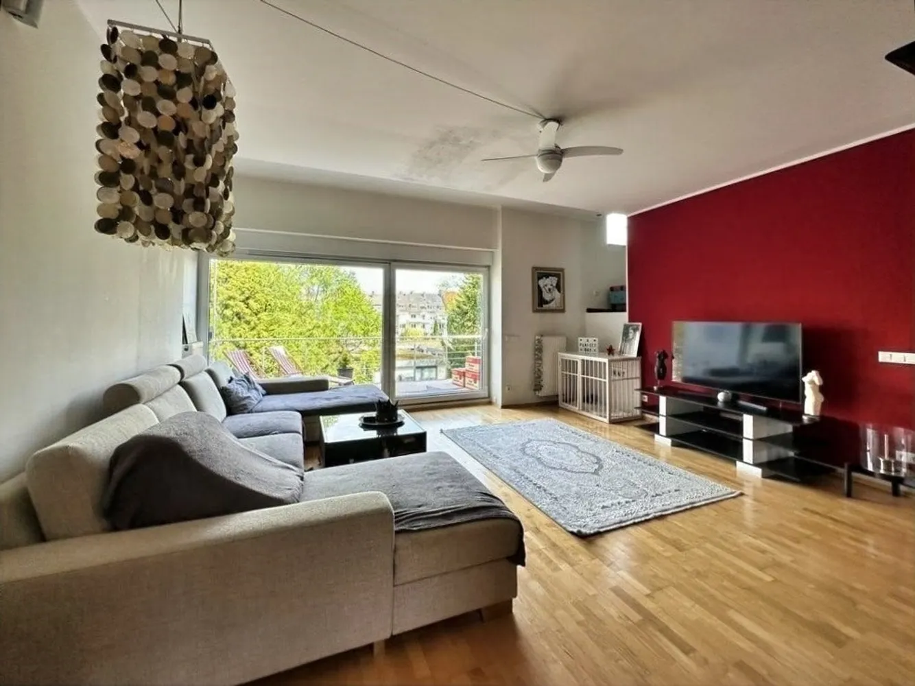 4 Zimmer Wohnung mit 135 m² in Essen – Bild 1