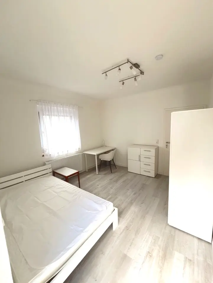 WG-Zimmer mit 14 m² in Metzingen – Bild 1