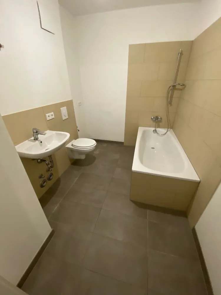 2 Zimmer Wohnung mit 48 m² in Berlin – Bild 7