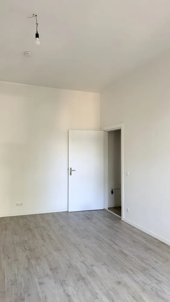 2 room apartment with 65 m² in Berlin – Photo 8