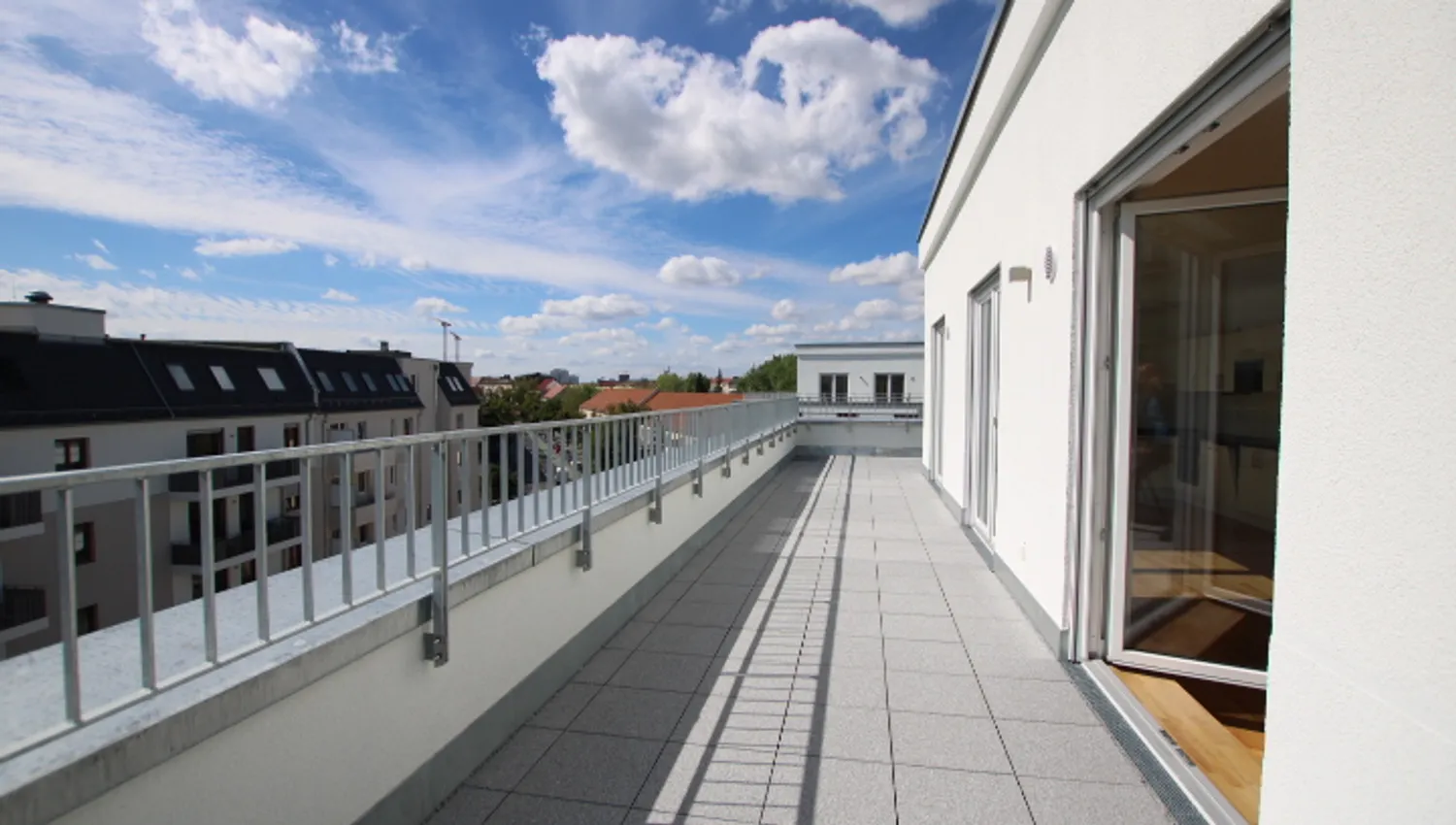 4 Zimmer Wohnung mit 166 m² in Berlin – Bild 11
