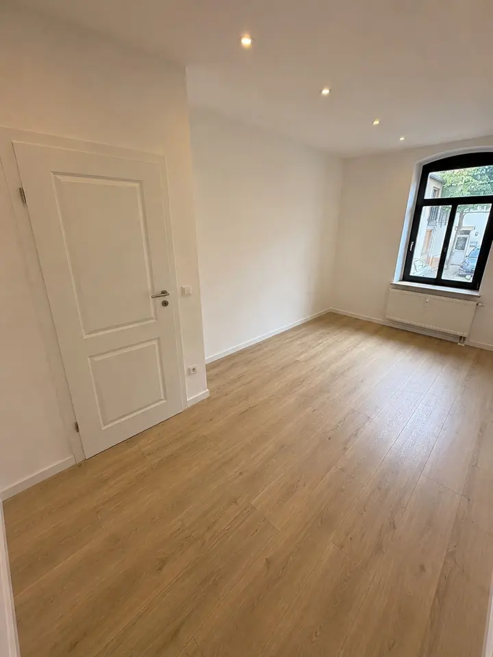 2 room apartment with 56 m² in Zwickau – Photo 2