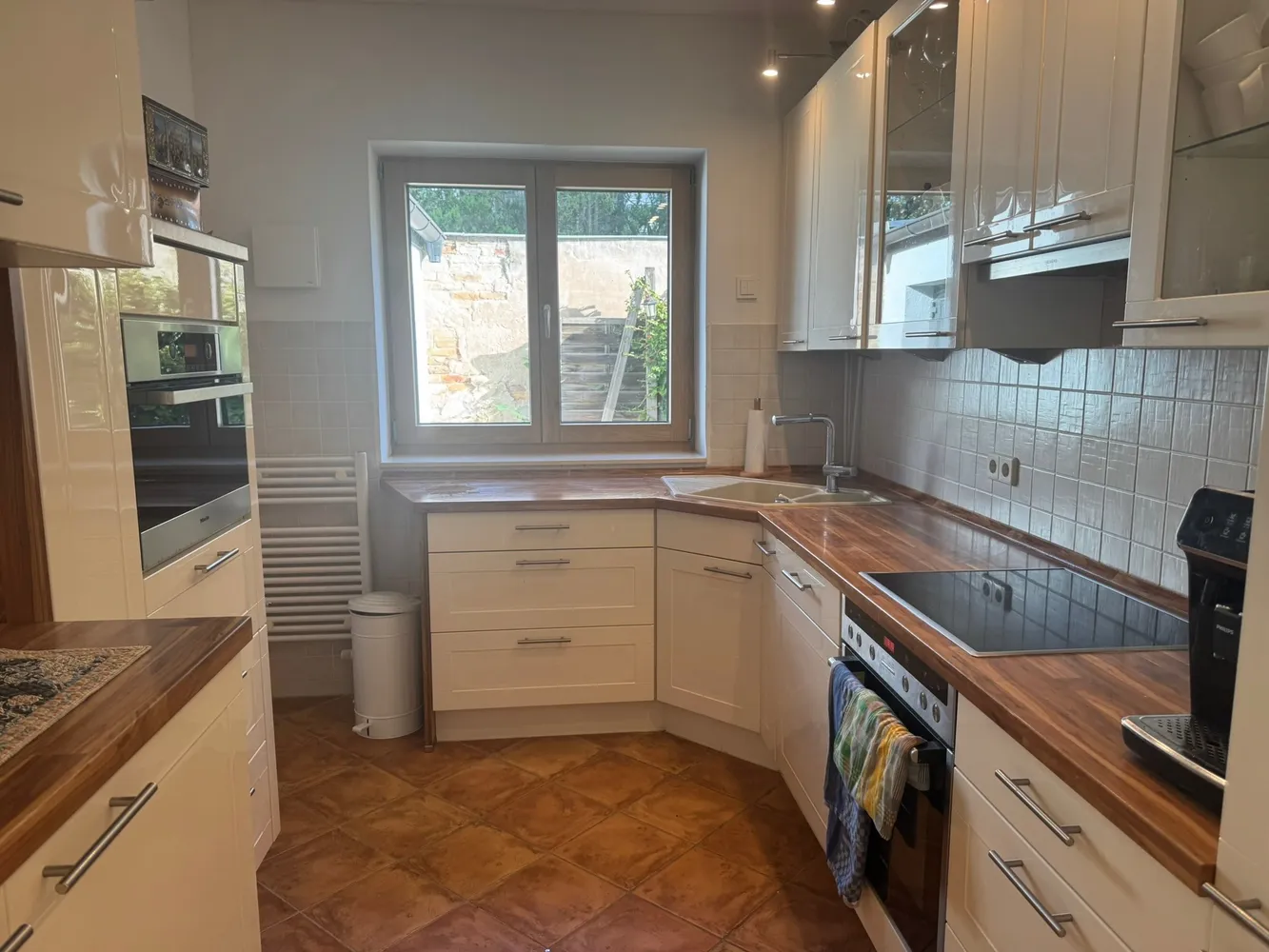 4 Zimmer Wohnung mit 150 m² in Berlin – Bild 3