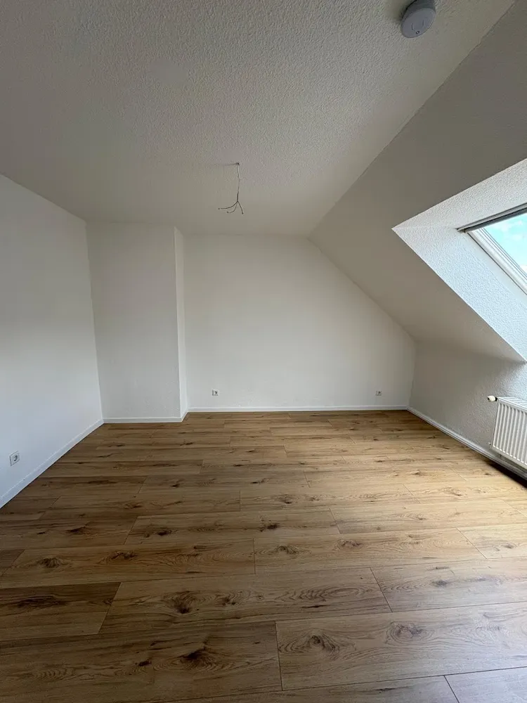 4 Zimmer Wohnung mit 81 m² in Oberhausen – Bild 2