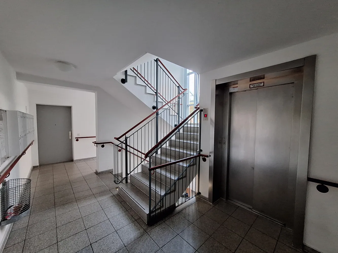2 Zimmer Wohnung mit 55 m² in Berlin – Bild 11