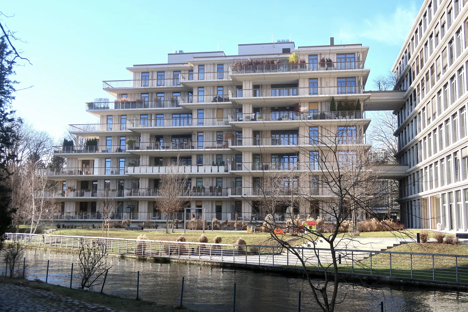 2 room apartment with 94 m² in Munich – Photo 1