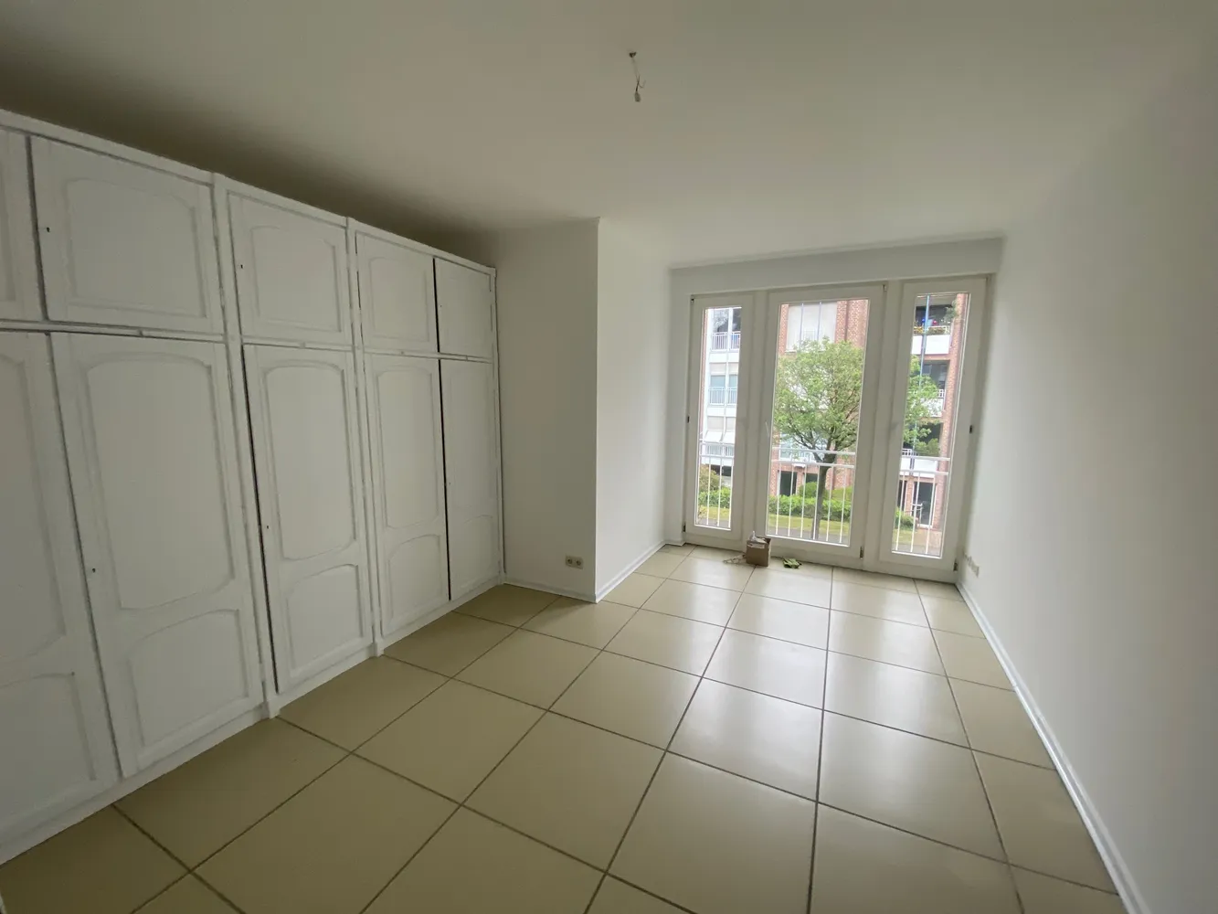 4 room apartment with 116 m² in Düsseldorf – Photo 4
