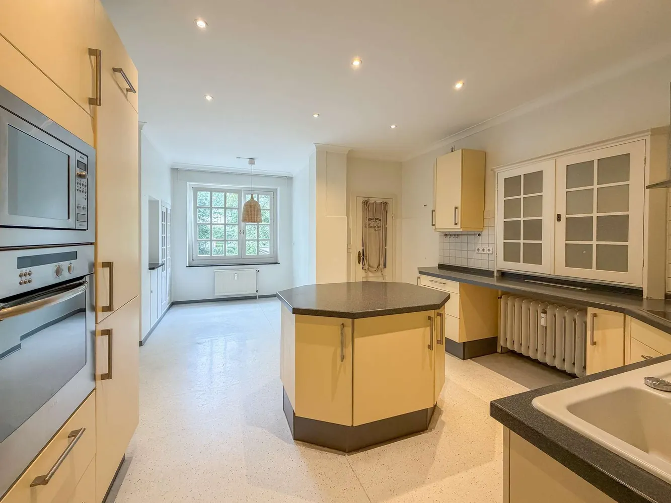 4 Zimmer Wohnung mit 175 m² in Hamburg – Bild 7