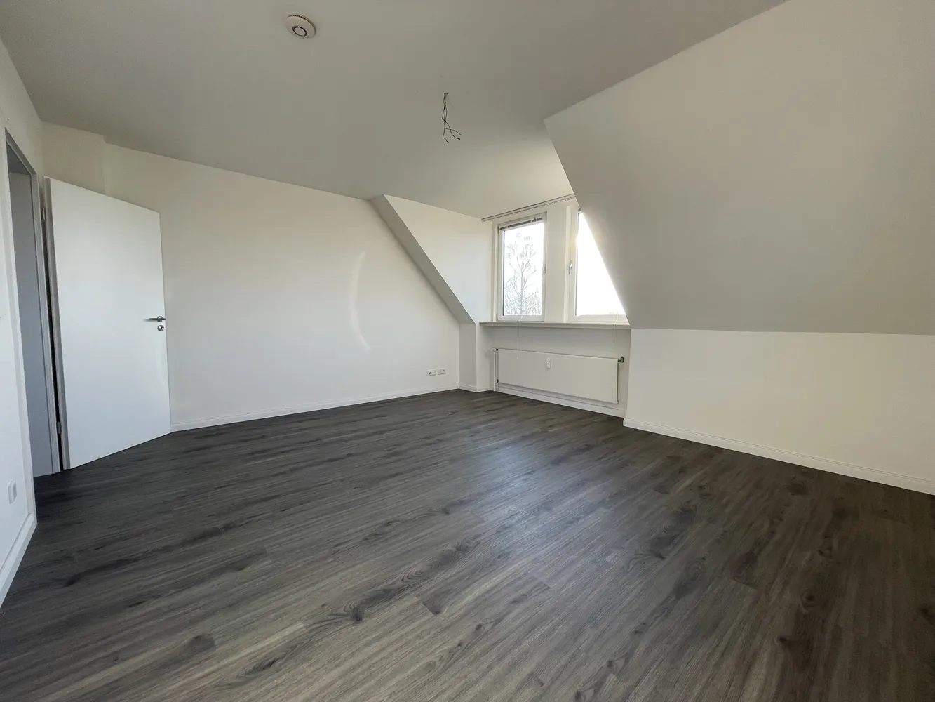 2 Zimmer Wohnung mit 75 m² in Hamburg – Bild 8