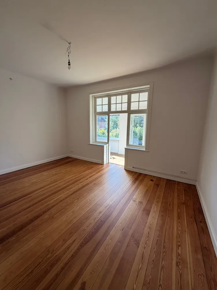 4 Zimmer Wohnung mit 120 m² in Lübeck – Bild 9