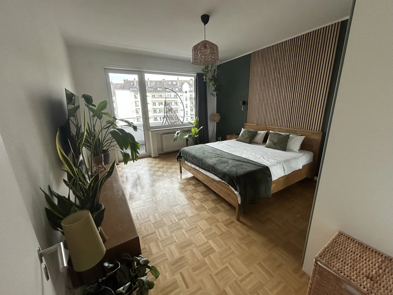 3 Zimmer Wohnung mit 90 m² in Köln – Bild 2
