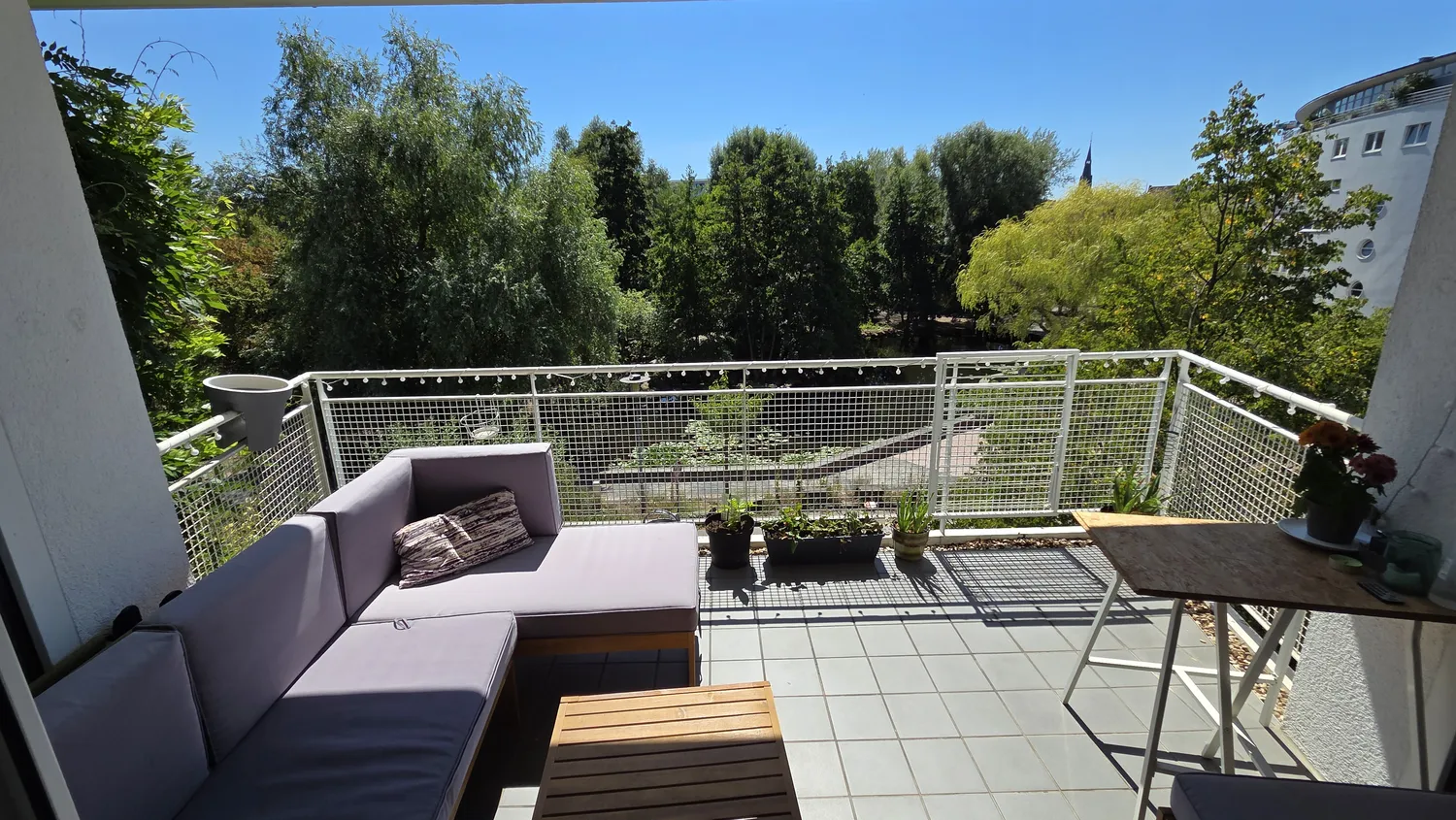2 Zimmer Wohnung mit 70 m² in Köln – Bild 1