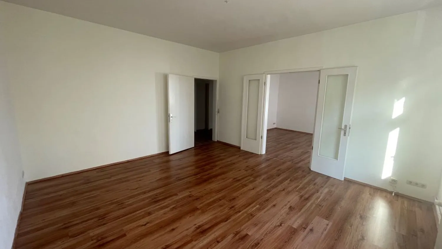 3 Zimmer Wohnung mit 82 m² in Schwerin – Bild 1