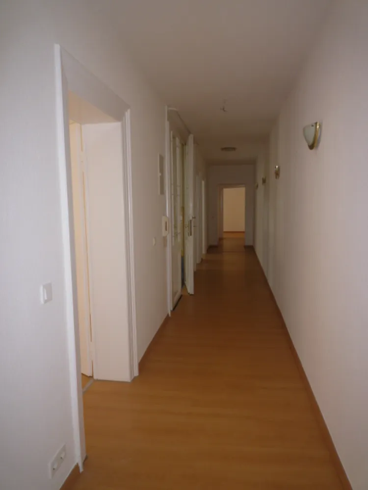 3 Zimmer Wohnung mit 108 m² in Wiesbaden – Bild 12