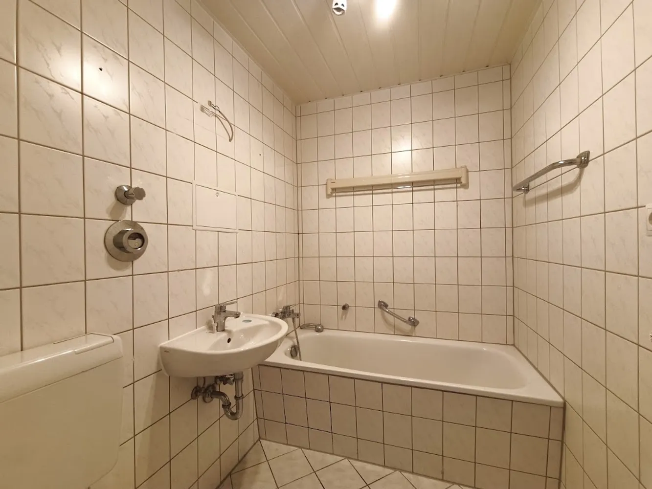 3 Zimmer Wohnung mit 57 m² in Bitterfeld-Wolfen – Bild 7