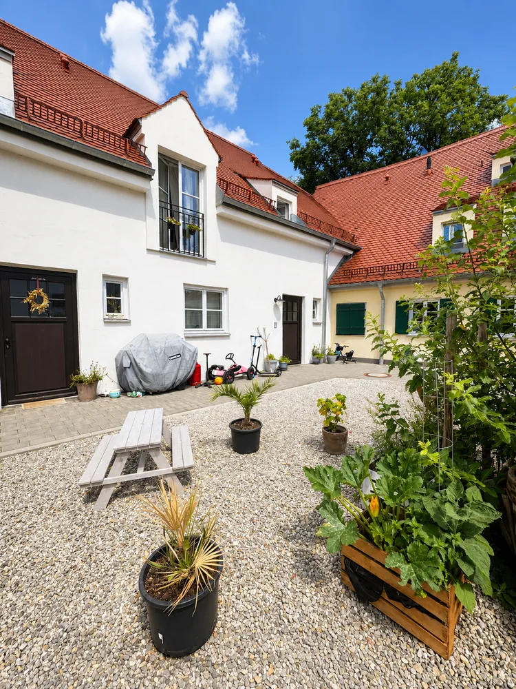 4 Zimmer Haus mit 102 m² in Augsburg – Bild 2