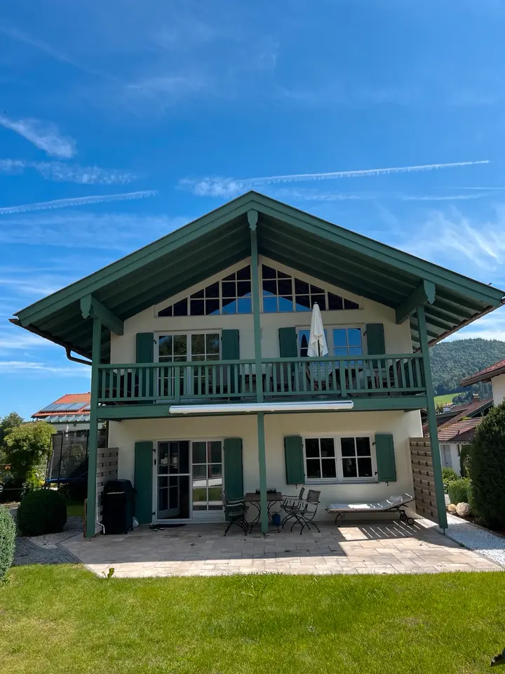 4 Zimmer Wohnung mit 105 m² in Traunstein – Bild 1