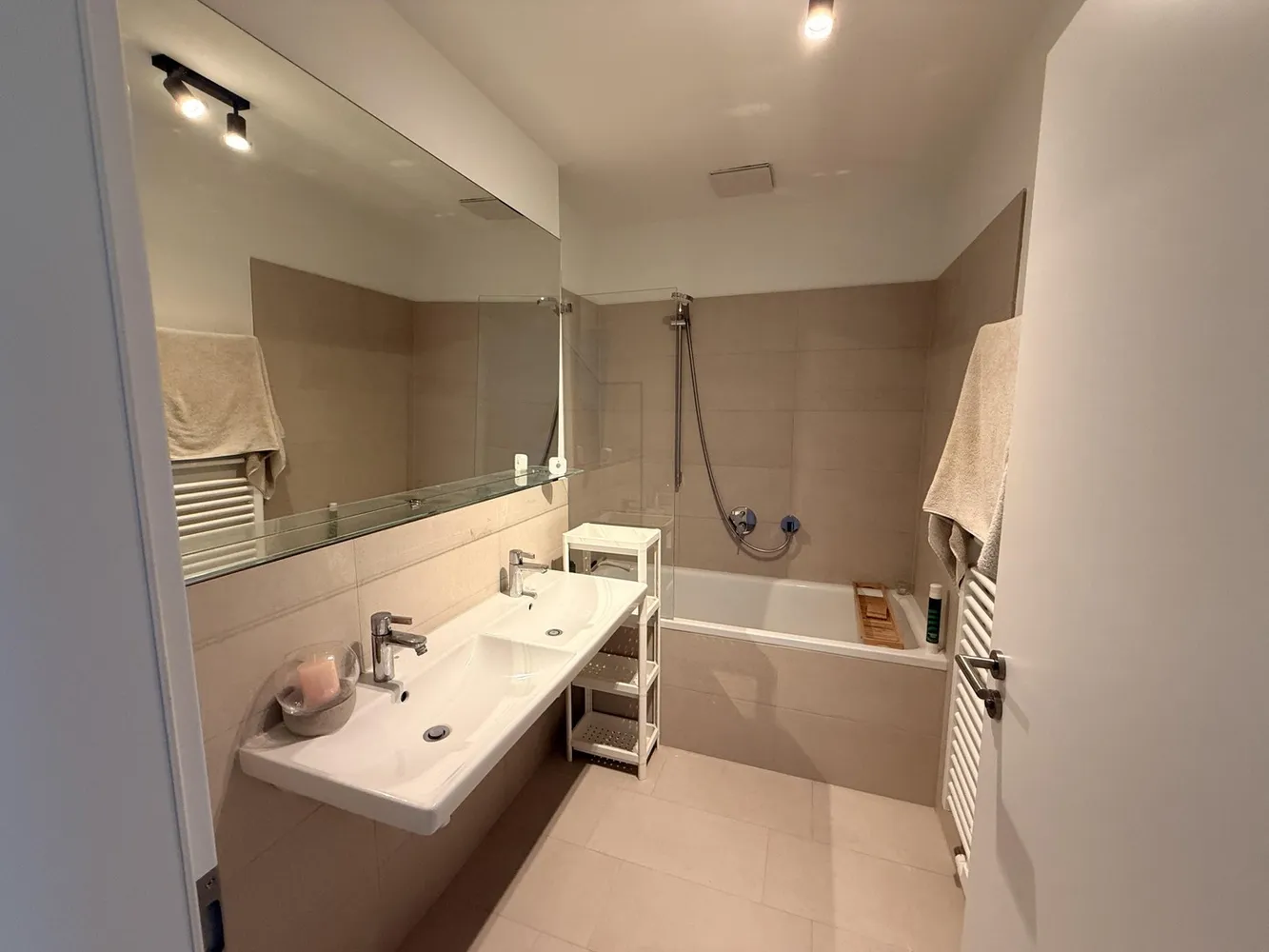 4 Zimmer Wohnung mit 126 m² in Lübeck – Bild 9