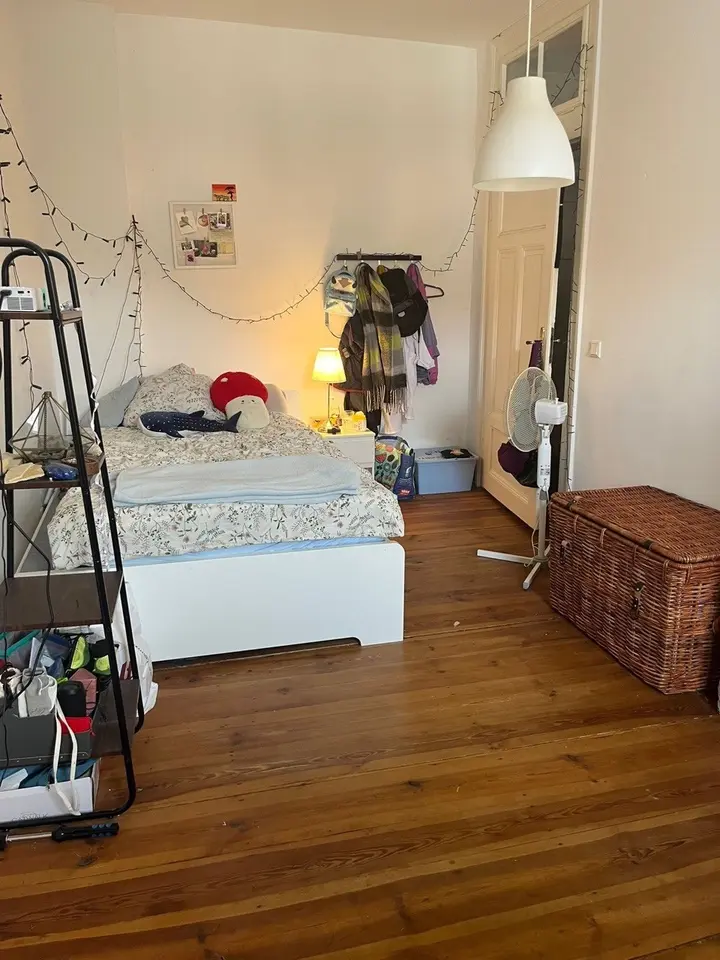 5 Zimmer Wohnung mit 135 m² in Nürnberg – Bild 2