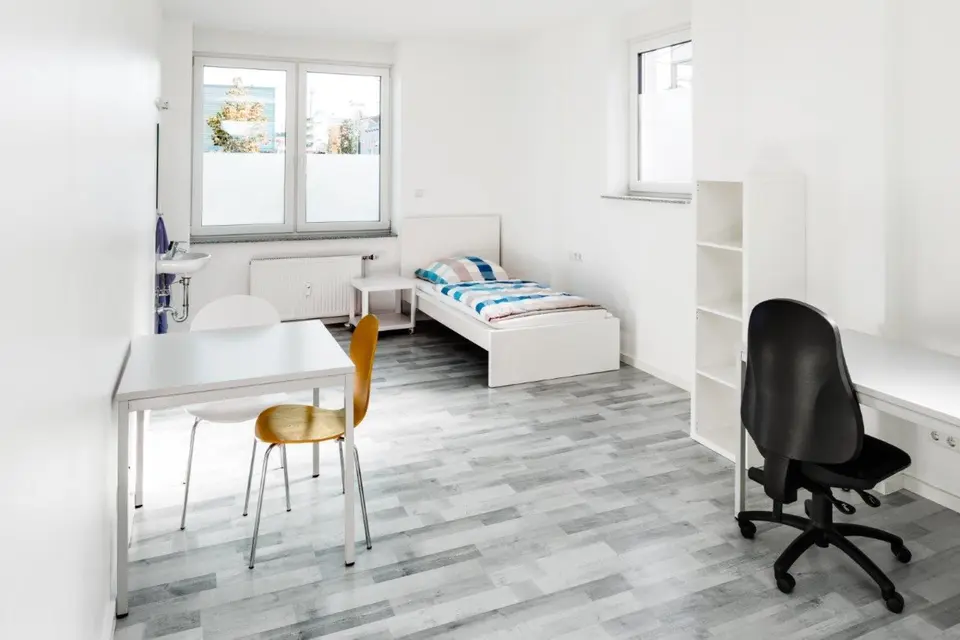WG-Zimmer mit 35 m² in Saarbrücken – Bild 3