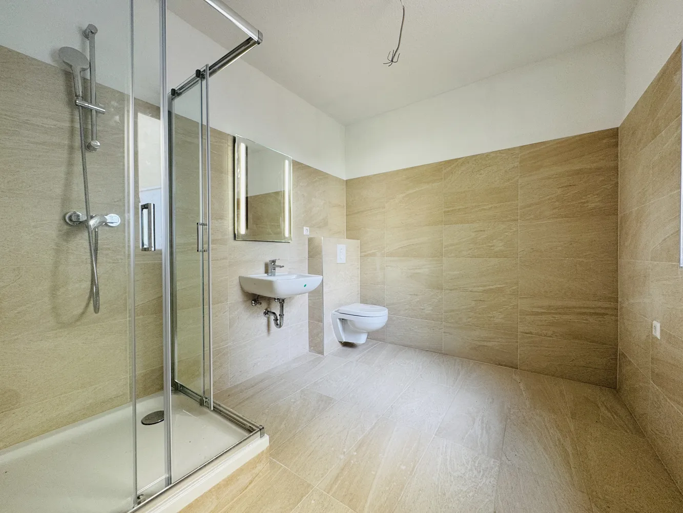 4 Zimmer Wohnung mit 152 m² in Chemnitz – Bild 9