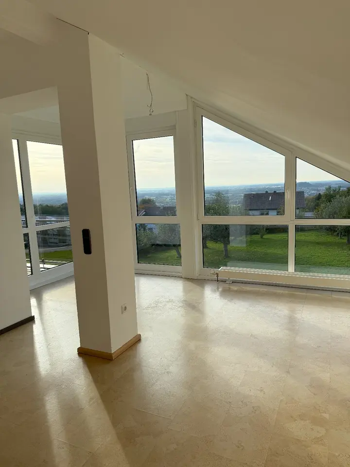 3 Zimmer Wohnung mit 108 m² in Deggendorf – Bild 2