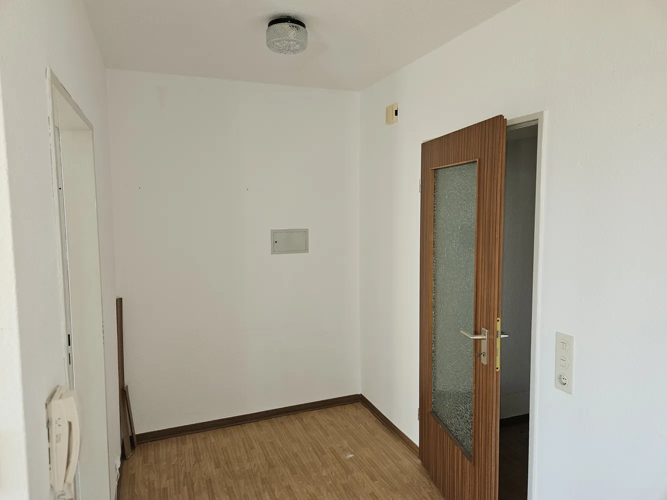 2 Zimmer Wohnung mit 61 m² in Neuwied – Bild 3