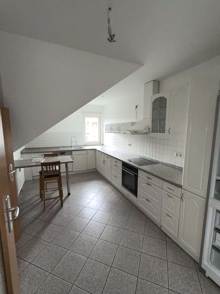 3 Zimmer Wohnung mit 131 m² in Sangerhausen – Bild 2