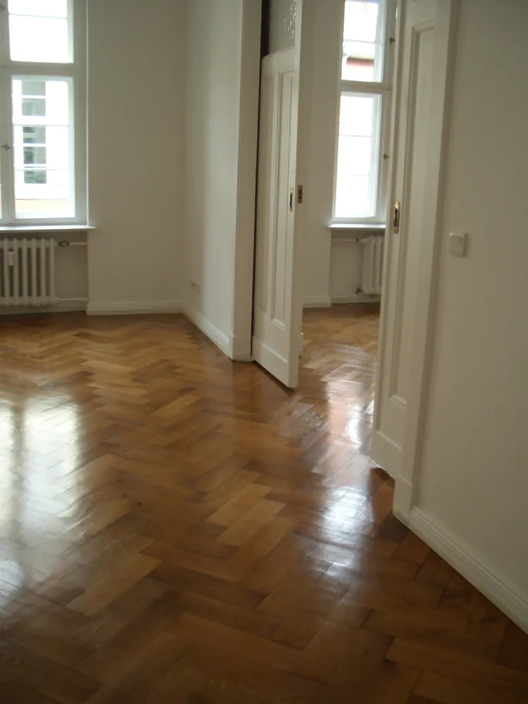7 Zimmer Wohnung mit 182 m² in Berlin – Bild 8