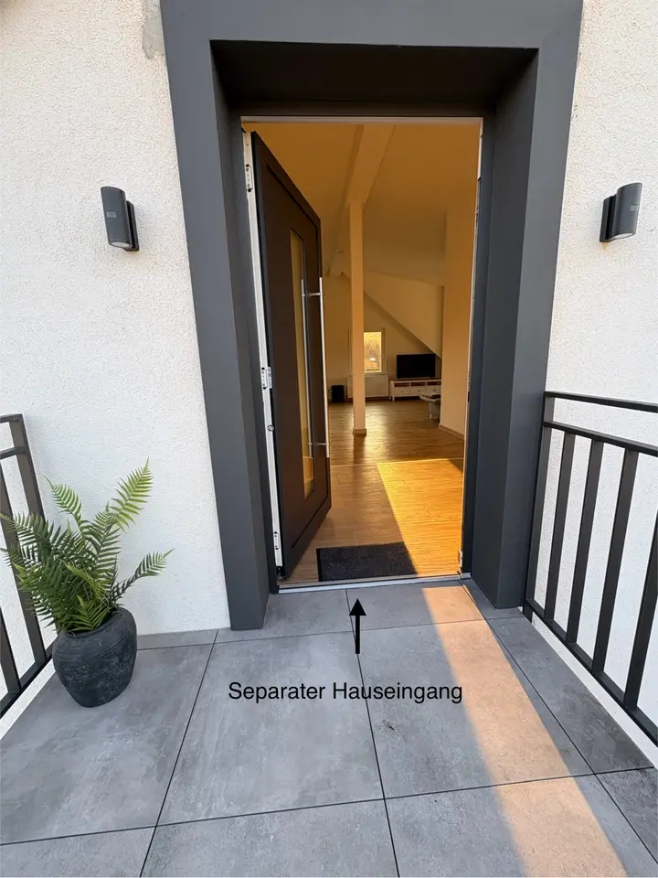 2 Zimmer Wohnung mit 75 m² in Düsseldorf – Bild 4