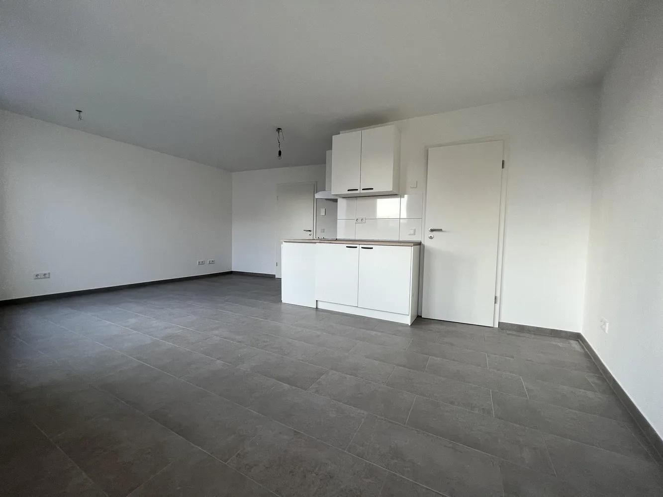 1 room apartment with 30 m² in Cologne – Photo 3