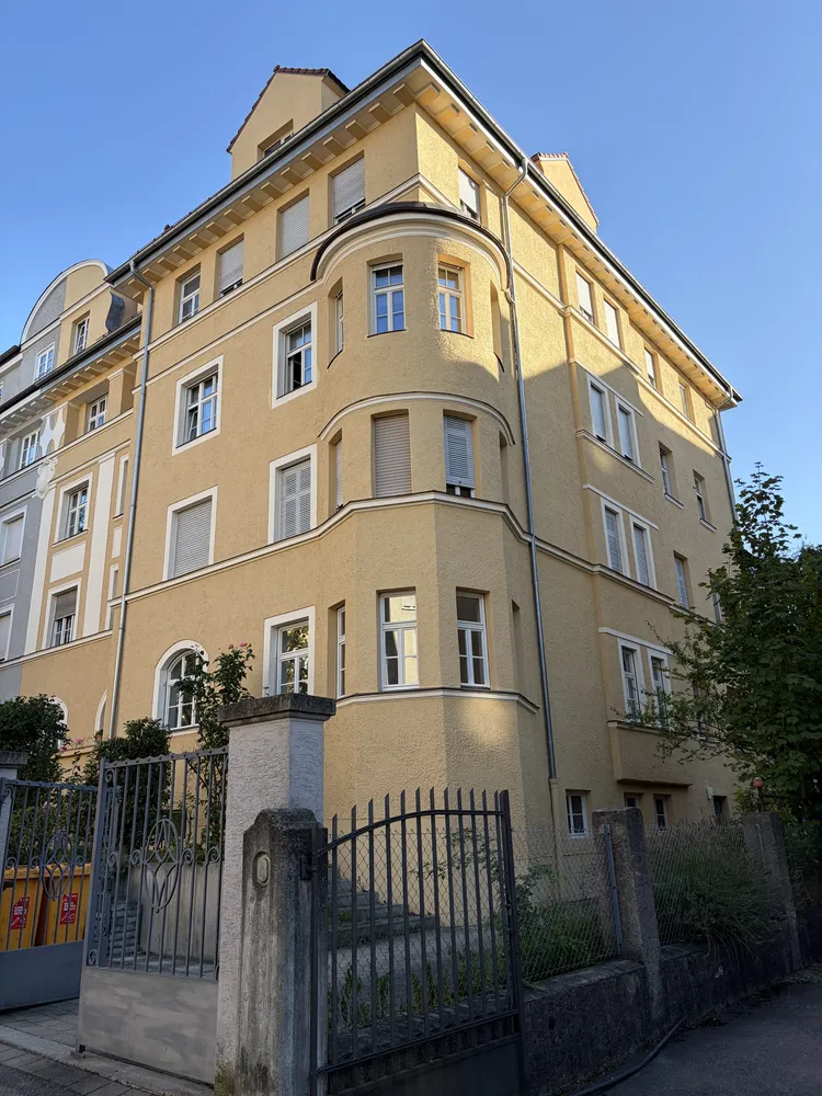 4 Zimmer Wohnung mit 86 m² in Augsburg – Bild 1